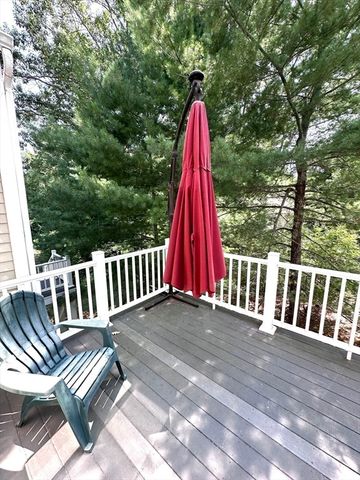 92 Johnson Woods Dr 92, Reading, MA 01867