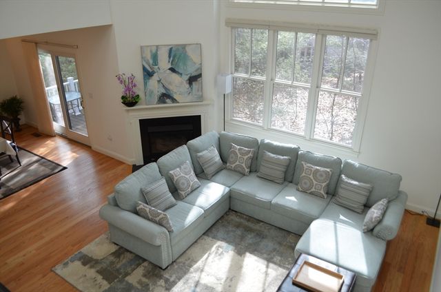 92 Johnson Woods Dr 92, Reading, MA 01867