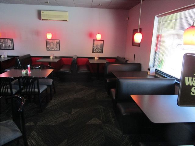 1456 Lincoln Hwy, N Versailles, PA 15137