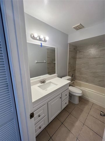 2812 HUNT CLUB LANE 2812, Orlando, FL 32826