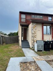 2812 HUNT CLUB LANE 2812, Orlando, FL 32826