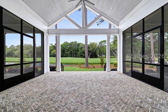 18 Ballybunion Way, Bluffton, SC 29910