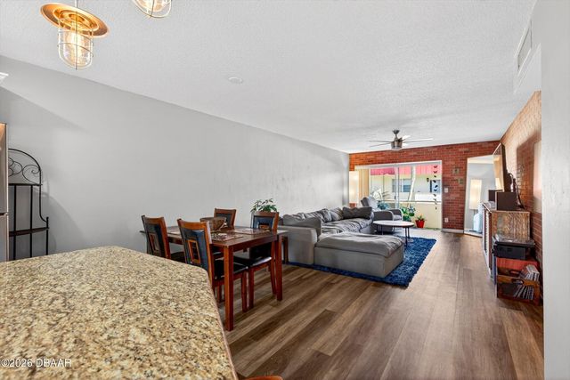 2801 N Halifax Ave Apt 246, Daytona Beach, FL 32118