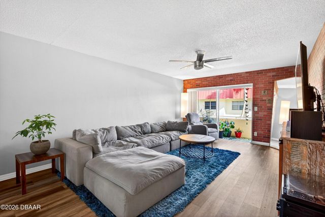 2801 N Halifax Ave Apt 246, Daytona Beach, FL 32118
