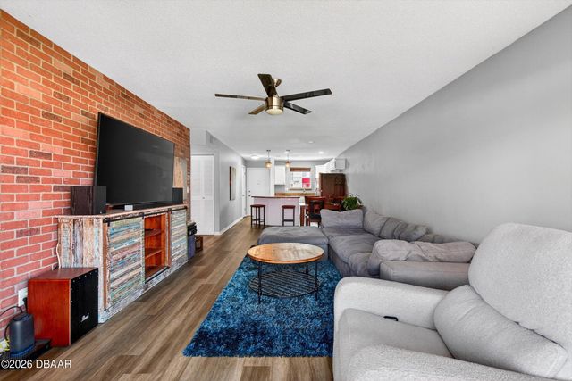 2801 N Halifax Ave Apt 246, Daytona Beach, FL 32118