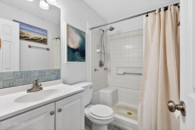 2801 N Halifax Ave Apt 246, Daytona Beach, FL 32118