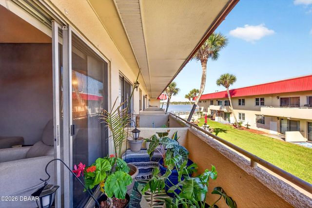 2801 N Halifax Ave Apt 246, Daytona Beach, FL 32118