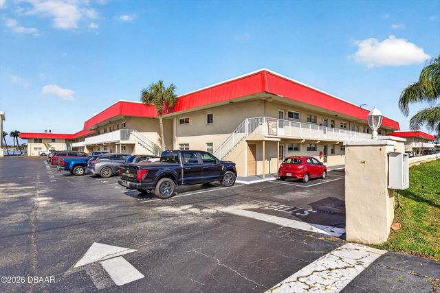 2801 N Halifax Ave Apt 246, Daytona Beach, FL 32118