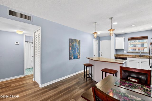 2801 N Halifax Ave Apt 246, Daytona Beach, FL 32118