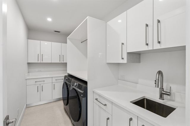 417 Lake Drive, Delray Beach, FL 33444