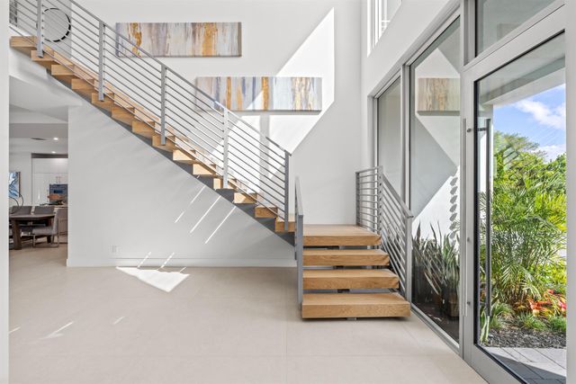 417 Lake Drive, Delray Beach, FL 33444