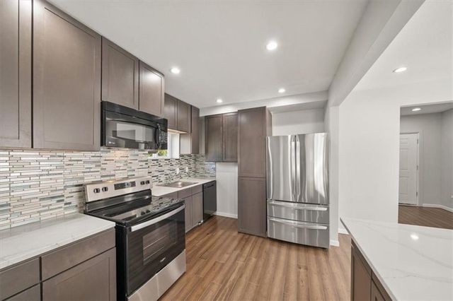 3409 Olive Avenue, Kansas City, MO 64109