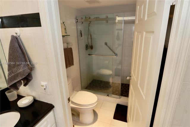 3500 Mystic Pointe Drive 3701, Aventura, FL 33180