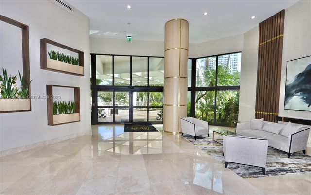 3500 Mystic Pointe Drive 3701, Aventura, FL 33180