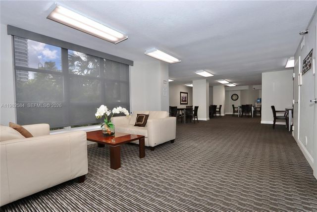 3500 Mystic Pointe Drive 3701, Aventura, FL 33180