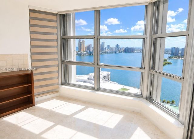 3500 Mystic Pointe Drive 3701, Aventura, FL 33180