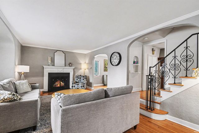 1905 E Madison Street, South Bend, IN 46617