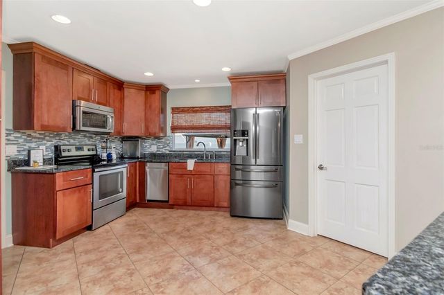 2535 LAKE ELLEN DRIVE, Tampa, FL 33618