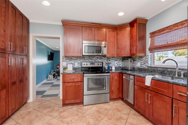 2535 LAKE ELLEN DRIVE, Tampa, FL 33618