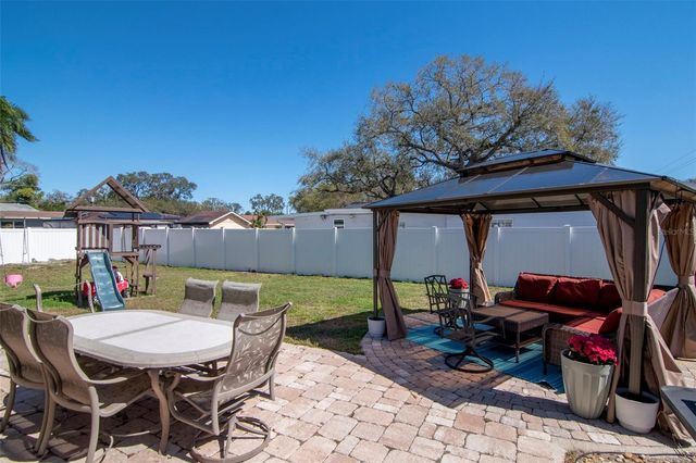 2535 LAKE ELLEN DRIVE, Tampa, FL 33618