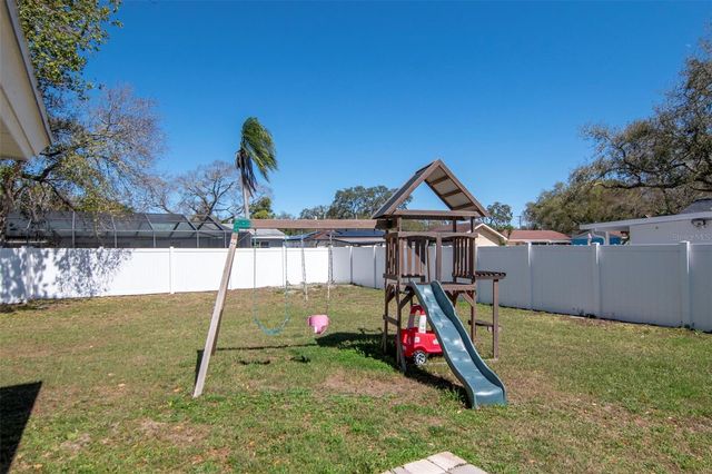 2535 LAKE ELLEN DRIVE, Tampa, FL 33618