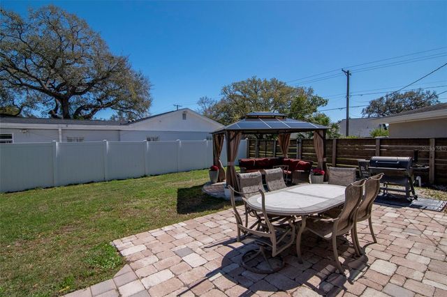 2535 LAKE ELLEN DRIVE, Tampa, FL 33618