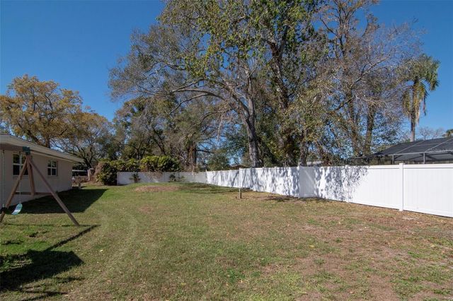 2535 LAKE ELLEN DRIVE, Tampa, FL 33618