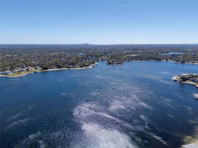 2535 LAKE ELLEN DRIVE, Tampa, FL 33618