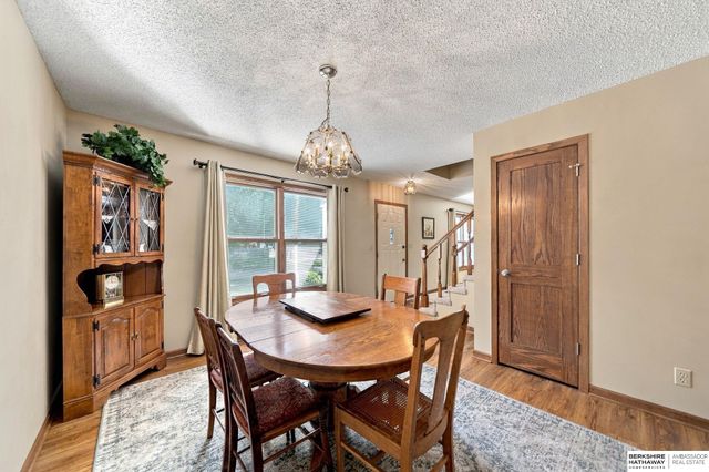 5441 S Dove Lane, Lincoln, NE 68516