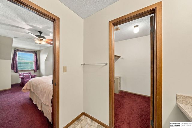 5441 S Dove Lane, Lincoln, NE 68516