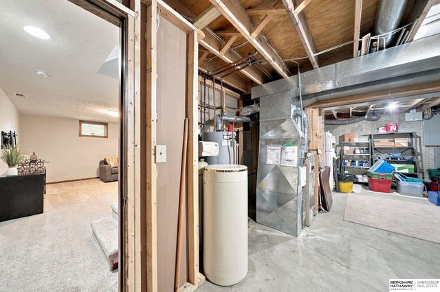 5441 S Dove Lane, Lincoln, NE 68516