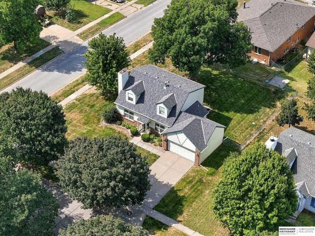 5441 S Dove Lane, Lincoln, NE 68516