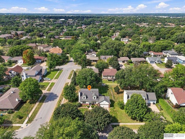 5441 S Dove Lane, Lincoln, NE 68516