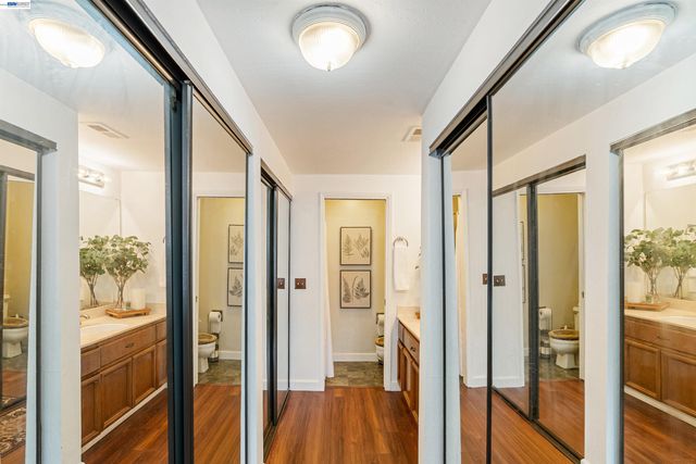 2742 East Ct, Richmond, CA 94806