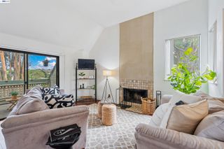 2742 East Ct, Richmond, CA 94806