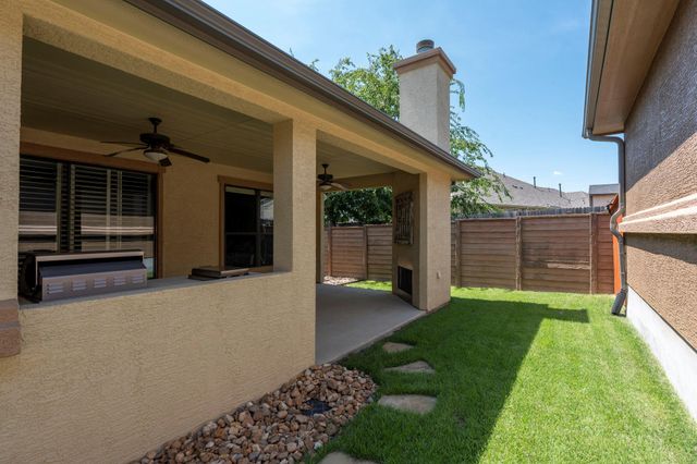4332 Teravista Club DR 37, Round Rock, TX 78665