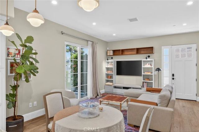 3918 W 242nd Street, Torrance, CA 90505