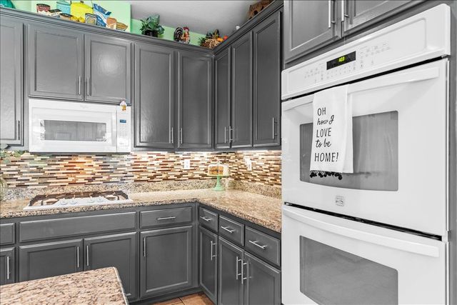 253 W Shasta Ave, Ripon, CA 95366