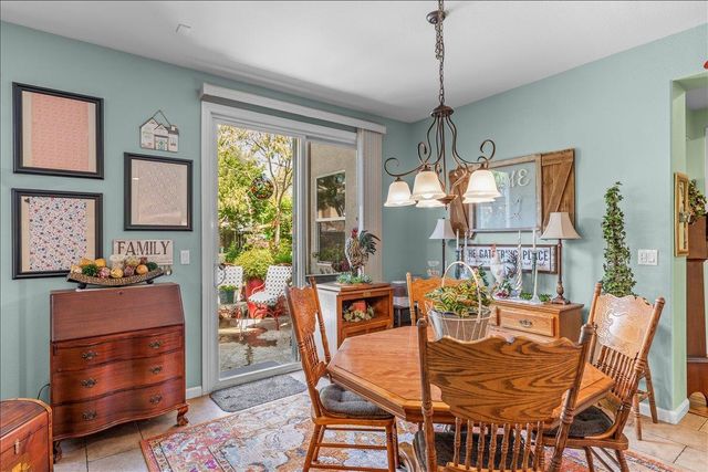 253 W Shasta Ave, Ripon, CA 95366