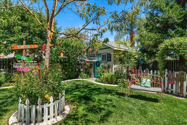 253 W Shasta Ave, Ripon, CA 95366