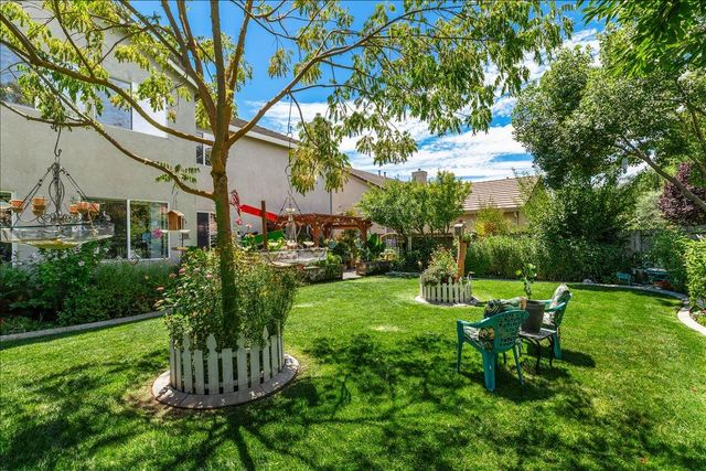 253 W Shasta Ave, Ripon, CA 95366