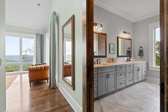 6835 Jasper Highlands Boulevard, Jasper, TN 37347