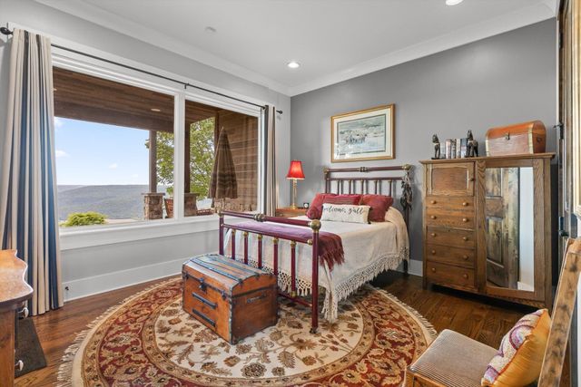6835 Jasper Highlands Boulevard, Jasper, TN 37347