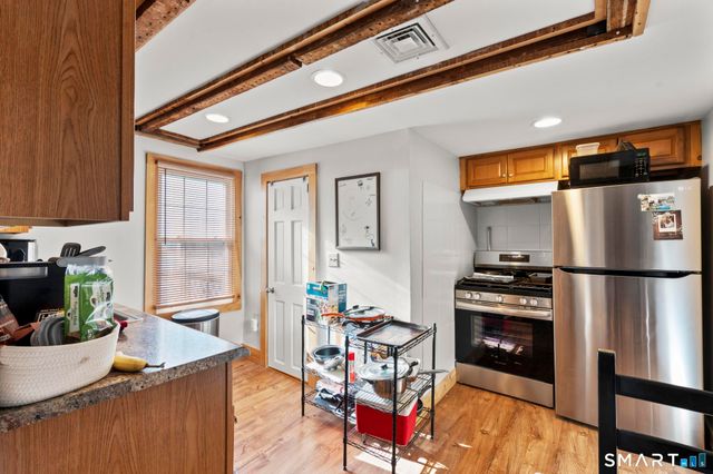 170 Main Street, Deep River, CT 06417