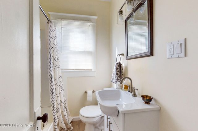 1510 Clara Ave, Louisville, KY 40215