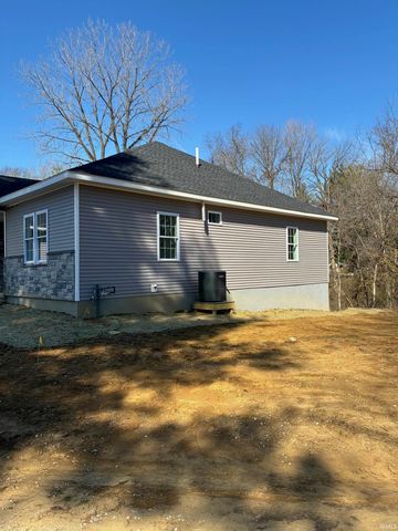 2728 N Delaware Drive, Vincennes, IN 47591