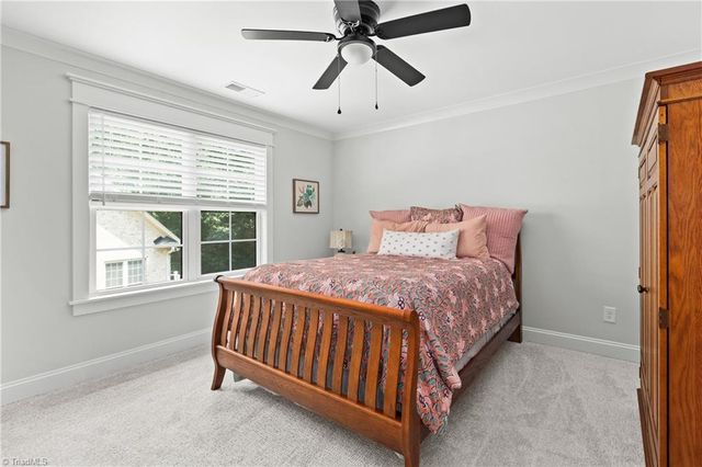 223 Fearrington Drive, Kernersville, NC 27284