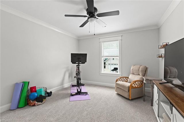 223 Fearrington Drive, Kernersville, NC 27284