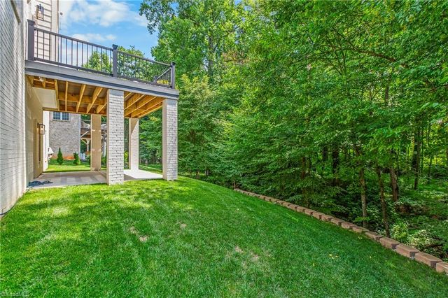 223 Fearrington Drive, Kernersville, NC 27284
