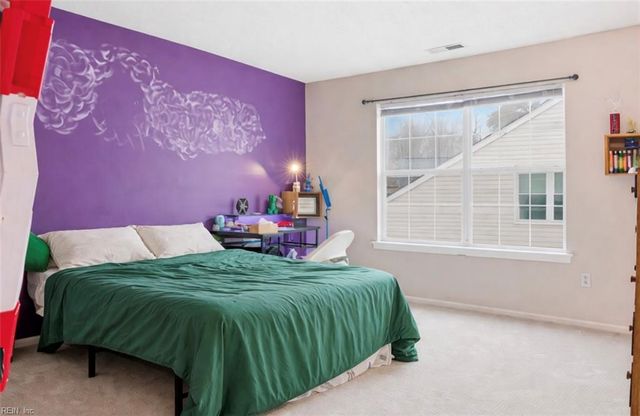 3714 Bridlepath LN, Suffolk, VA 23435